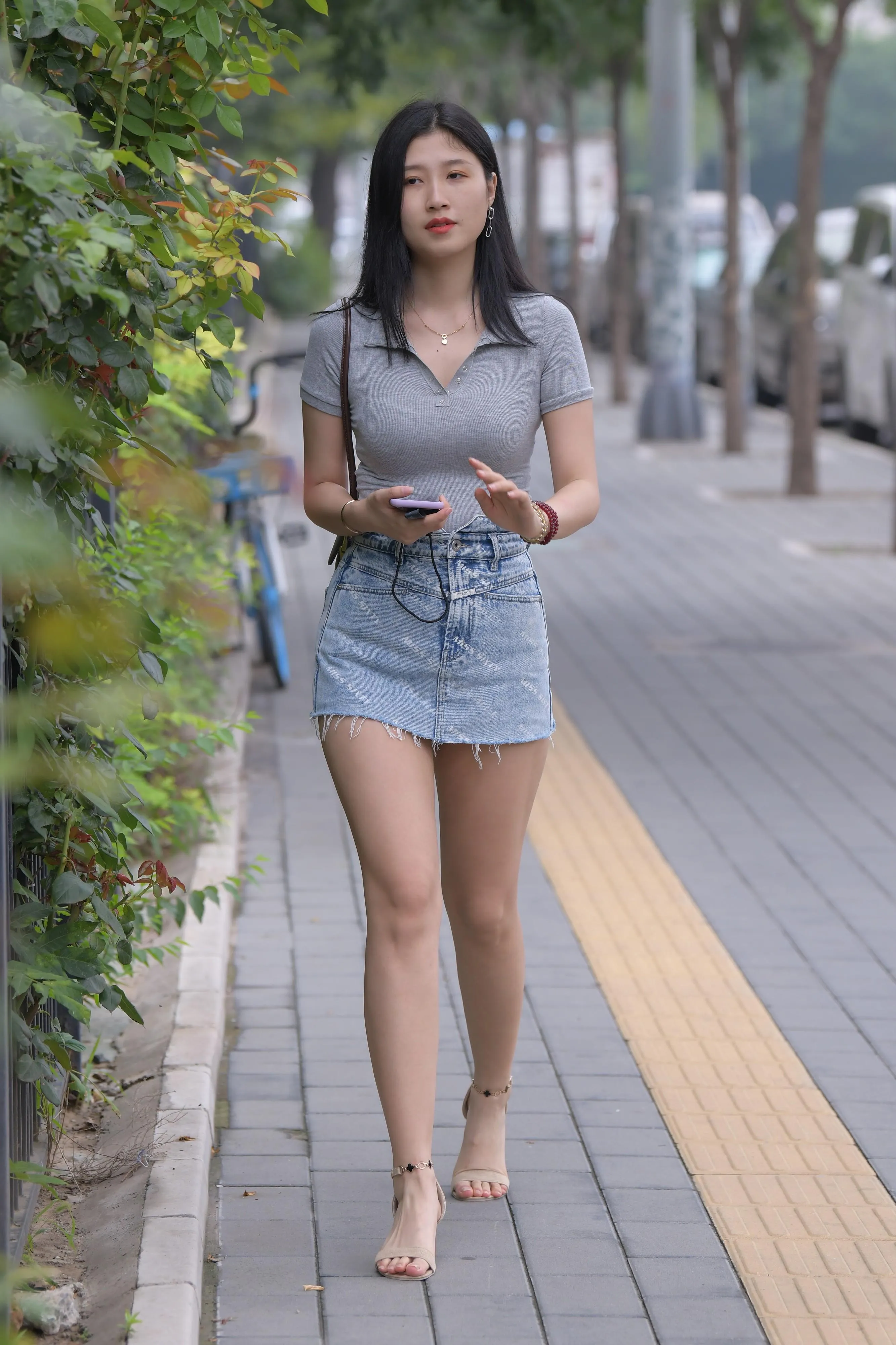魔镜街拍 NO.169 一只麋鹿摄影-牛仔短裙美女 [235P]插图4